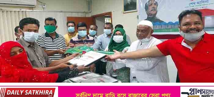 দেবহাটায় মুজিব শতবর্ষে জমি ও গৃহহীন ১৮টি পরিবারকে গৃহ হস্তান্তর