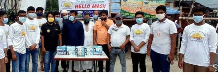 সাতক্ষীরায় সপ্তাব্যাপি মাক্স বিতরনের কার্যক্রম শুরু করলো চিল্ড্রেন রাইটস