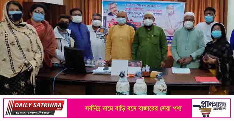 সাতক্ষীরা মেডিকেলে জেলা আ. লীগের অক্সিজেন সিলিন্ডার প্রদান