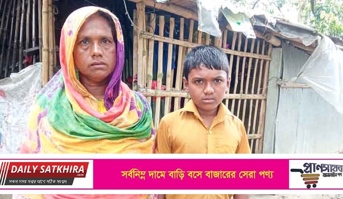 ছয়ঘরিয়ার স্বামী পরিত্যক্তা আরজান’র  ভিটেমাটি নেই: থাকে অন্যের আশ্রয়ে