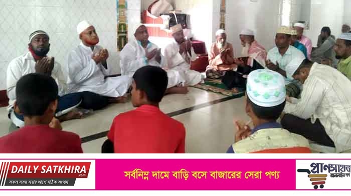 সালেহা ইসলাম শান্তির সুস্থ্যতা কামনায় শেখ রাসেল শিশু কিশোর পরিষদ ৯নং ওয়ার্ড শাখার দোয়া