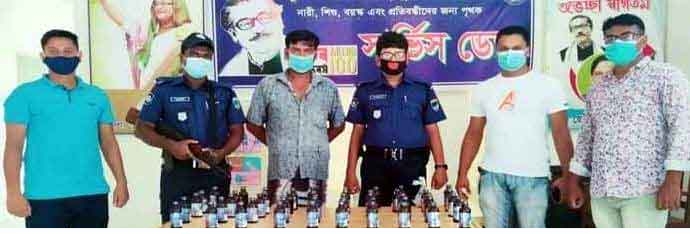 দেবহাটায় ৫০ বোতল ফেন্সিডিলসহ ১ মাদক ব্যবসায়ী গ্রেফতার