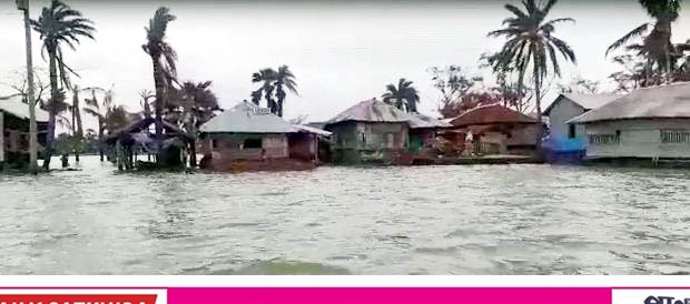 সাতক্ষীরায় বিগত কয়েক বছরের সর্বোচ্চ বৃষ্টিপাতের রেকর্ড: ক্ষতির পরিমাণ শতাধিক কোটি