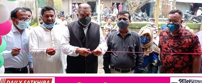 সাতক্ষীরায় সিলভার জুবিলী ও জি,এন সরকারি প্রাথমিক বিদ্যালয়ের নব-নির্মিত ভবন উদ্বোধন