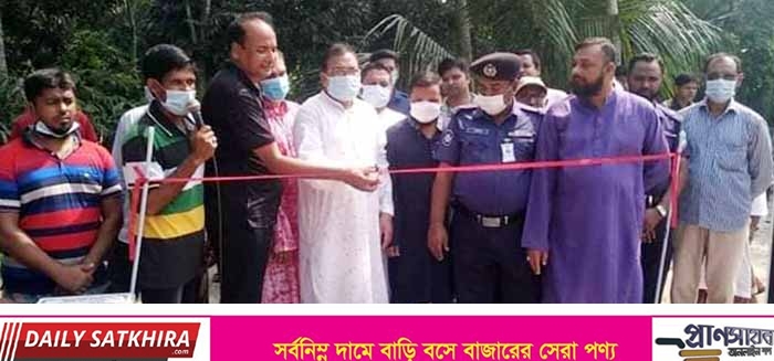 সাতক্ষীরায় ভাষা সৈনিক লুৎফর রহমানের সমাধি উন্নয়ন প্রকল্পের উদ্বোধন