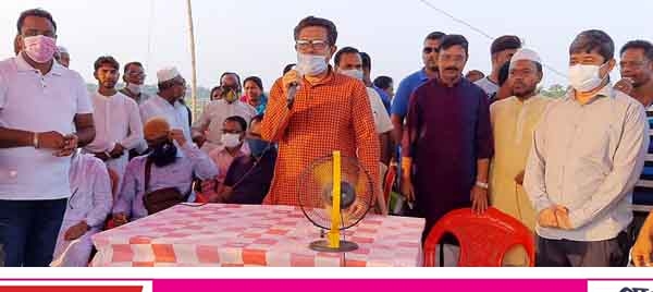 শ্যামনগরে নদী পুণঃখনন ও স্লুইস গেইট নির্মাণের লক্ষ্যে এমপি’র পরিদর্শন