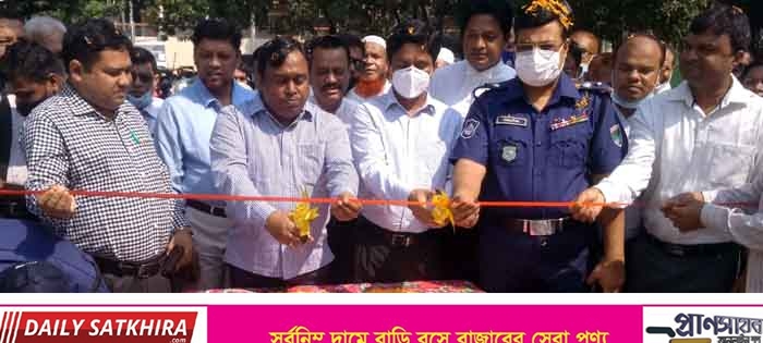 সাতক্ষীরায় চিফ জুডিশিয়াল ও জজ আদালতে চলাচলে সৌহার্দ্য করিডোরের উদ্বোধন