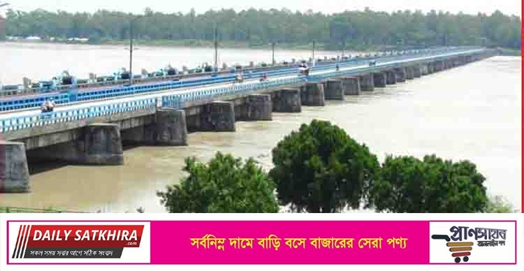 তিস্তা ব্যারেজের ৪৪ গেট খুলে দিয়েছে ভারত, বিপৎসীমার ওপরে পানি