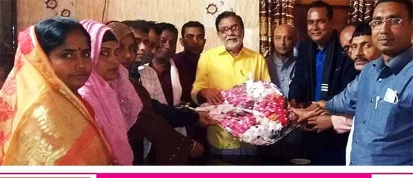 জেলা পরিষদ চেয়ারম্যানের সাথে ফিংড়ীর নবনির্বাচিত চেয়ারম্যান ও মেম্বরদের শুভেচ্ছা বিনিমিয়