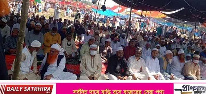 জেলা ইজতেমায় দেশের অগ্রগতি-শান্তি ও শেখ হাসিনার দীর্ঘায়ু কামনা করে দোয়া চাইলেন নজরুল ইসলাম