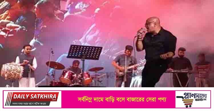 রকস্টার হয়ে মঞ্চে নাচলেন-মাতালেন প্রতিমন্ত্রী মুরাদ!