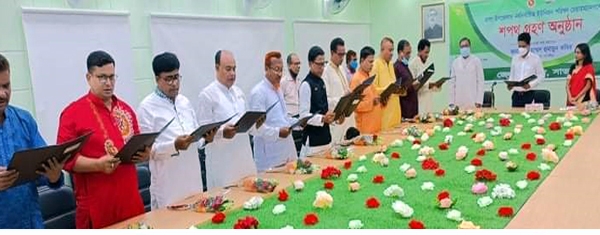 তালায় ১১ ইউপি চেয়ারম্যানের শপথ গ্রহণ