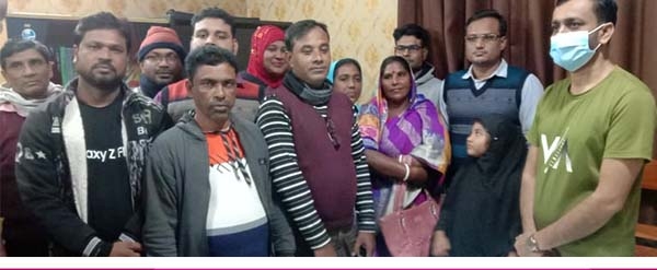 কালিগঞ্জ থানার ওসি‘র সাথে নবনির্বাচিত চেয়ারম্যান ও মেম্বরদের শুভেচ্ছা বিনিময়