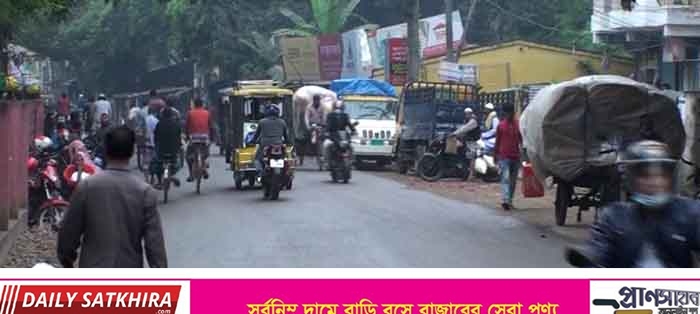 ঘূর্ণিঝড় জাওয়াদের প্রভাবে সাতক্ষীরার আকাশ মেঘাচ্ছন্ন : গুড়ি গুড়ি বৃষ্টি