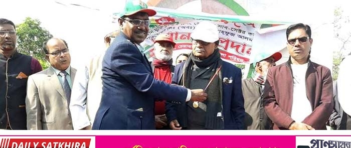 কালিগঞ্জে সাব সেক্টর কমান্ডার লে. মাহফুজ্ বেগকে সংবর্ধনা
