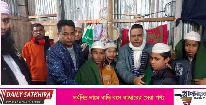 এতিমখানায় প্রধানমন্ত্রী’র উপহার শীতের কম্বল বিতরণ করেন এমপি জগলুল