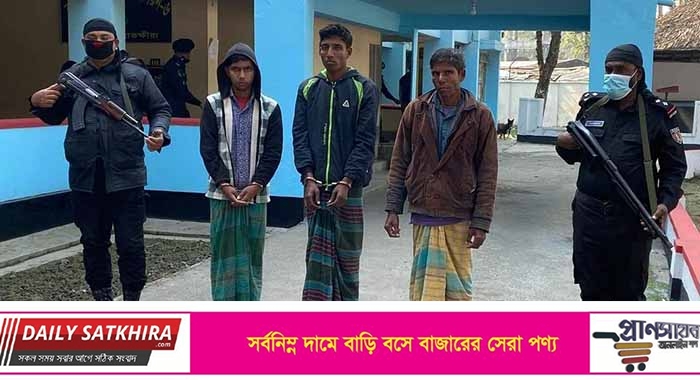 তালায় যৌতুকের দাবিতে গৃহবধু হত্যা : গ্রেপ্তার-৩
