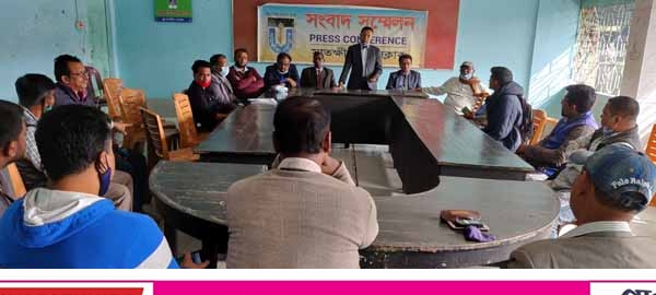 র‌্যাব ও সাতক্ষীরা প্রেসক্লাব নেতৃবৃন্দের সমঝোতা : কর্মসূচি প্রত্যাহার