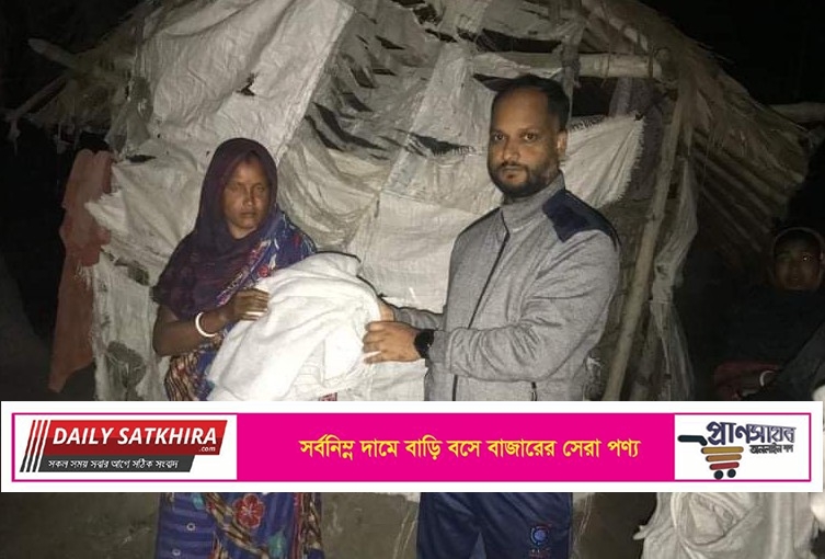 গভীর রাতে ঋষি পল্লীতে কম্বল দি‌ল কালিগঞ্জ উ‌প‌জেলা প্রশাসন