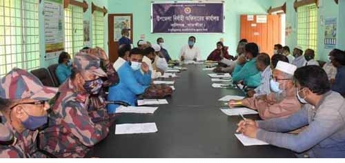 কালিগঞ্জে আইন শৃংঙ্খলা ও চোরাচালান প্রতিরোধ কমিটির মাসিক সভা 