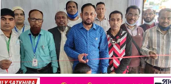 গ্রাঃডাঃ হাসান জামান জমাদ্দার এর চেম্বার উদ্বোধন