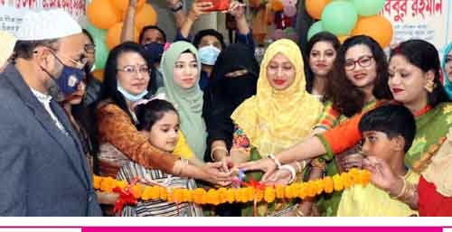 সাতক্ষীরায় মহিলা বিষয়ক অধিদপ্তরের বিউটি পার্লার অপরূপা’র উদ্বোধন