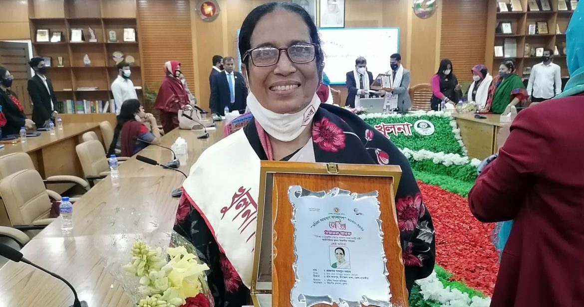তালার শামসুন নাহার খুলনা বিভাগের শ্রেষ্ঠ জয়িতা