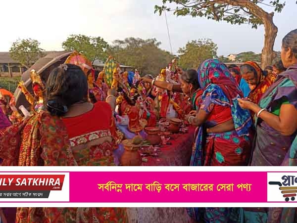 শ্যামনগরে হিন্দু ধর্ম অনুসারীদের বারুণী পূজা – স্নান উৎসব ও মেলা