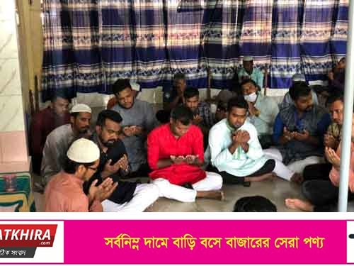 বঙ্গবন্ধুর জন্মদিনে সাতক্ষীরা জেলা ছাত্রলীগের শ্রদ্ধা নিবেদন ও দোয়া