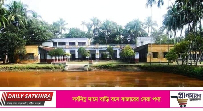 দেবহাটা টাউনশ্রীপুর হাইস্কুলের ম্যানেজিং কমিটি গঠনে তথ্য গোপনের অভিযোগ