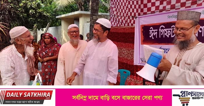 কাশিমাড়ীতে ঈদ উপহার সামগ্রী বিতরণ