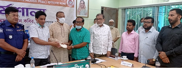 সাতক্ষীরায় প্রধানমন্ত্রী প্রদত্ত ক্যান্সার আক্রান্ত রোগীর চিকিৎসায় আর্থিক অনুদানের চেক বিতরণ