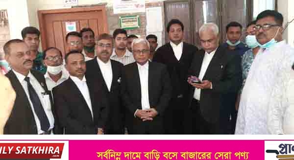 অস্ত্র ও বিষ্ফোরক দ্রব্য আইনের দু’টি মামলার সাক্ষী দিলেন কলারোয়া উপজেলা আ’লীগের সভাপতি স্বপন