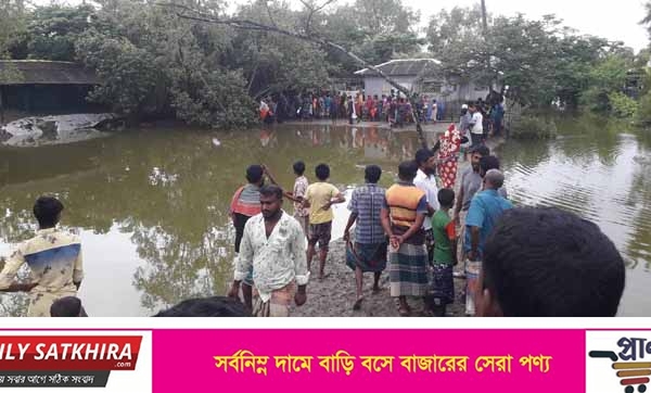 শ্যামনগর গাবুরায় নারীকে কুপিয়ে হত্যা!
