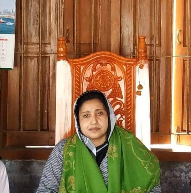সাতক্ষীরায় ইউপি চেয়ারম্যান বিশাখার বিরুদ্ধে ওয়ারেশ কায়েম সনদ না দিয়ে হয়রানির অভিযোগ