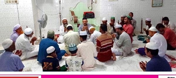 বঙ্গমাতার জন্ম বার্ষিকীতে  সাতক্ষীরা জেলা যুবলীগের দোয়া