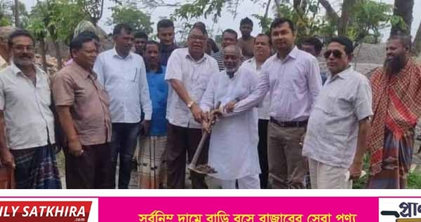 দেবহাটায় টিকেট টু ব্যাংদহা ব্রীজ পর্যন্ত কার্পেটিং রাস্তার উদ্বোধন
