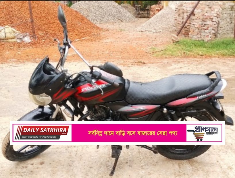 নওয়াবেঁকী বাজার থেকে মোটরসাইকেল চুরি