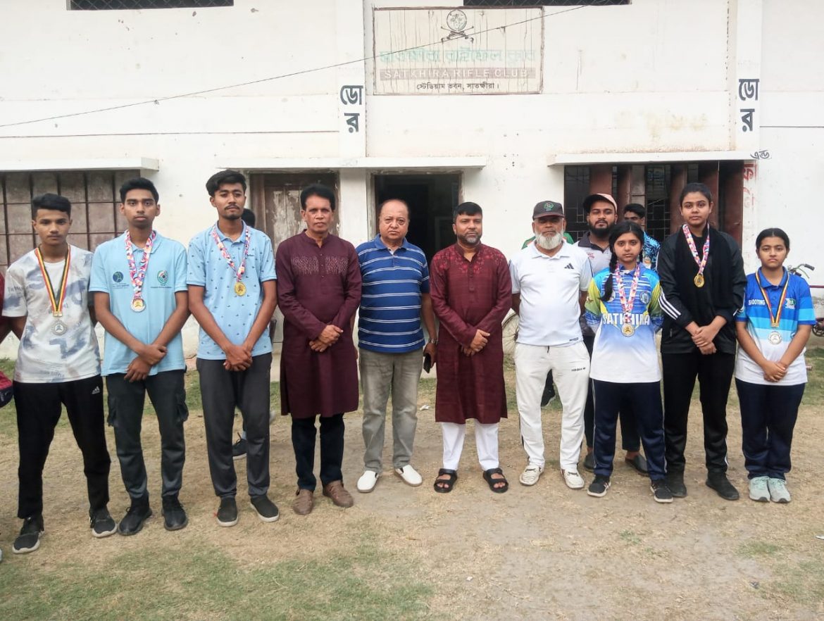সাতক্ষীরায় রাইফেল ক্লাবে স্বাধীনতা দিবস উপলক্ষে শুটিং প্রতিযোগিতা