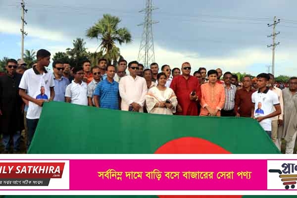 তালায় তিন লক্ষ টাকার ৮ দলীয় ফুটবল টুর্নামেন্টের শুরু