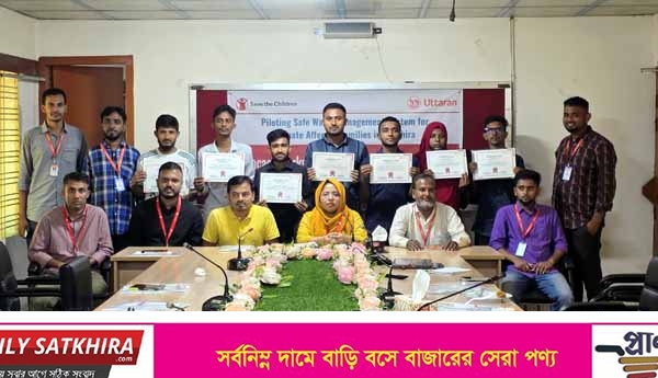 সাতক্ষীরায় জলবায়ু ক্ষতিগ্রস্ত পরিবারের জন্য তরুণদের উদ্ভাবনী সাতটি নিরাপদ পানির উদ্যোগ