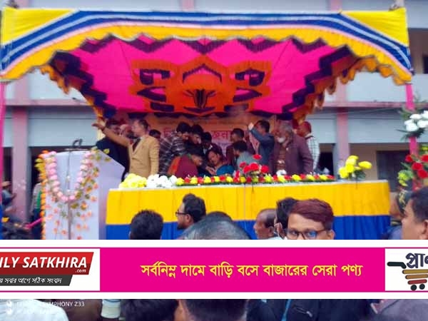 নির্বাচনীয় জনসভায় বক্তব্য চলাকালিন সময় হঠাৎ গুরুতর অসুস্থ হয়ে পড়েন সাবেক এমপি হাবিব