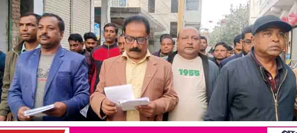 সাতক্ষীরা-২ আসনে ধানের বিজয় নিশ্চিত করতে গণসংযোগ ব্যস্ত সময় পারছেন দলীয় নেতাকর্মীরা