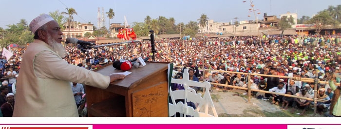 মায়ের কোলে শিশুরা যেমন নিরাপদ থাকে ঠিক সেই ভাবে হিন্দু- খ্রিষ্টান ভাইদের নিরাপদে রাখা হবে