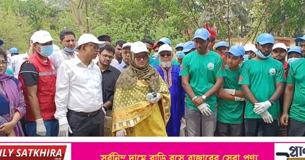 সাতক্ষীরায় সচেতনতামূলক র‍্যালি ও পরিচ্ছন্নতা অভিযান উদ্বোধন