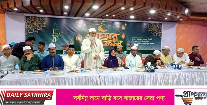 জমকালো আয়োজনে অনুষ্ঠিত হয়ে গেল সাতক্ষীরা প্রেসক্লাবের ইফতার