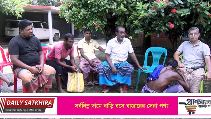 কলকাতায় অগ্নিকাণ্ডে নিভে গেল সাতক্ষীরার সাজু ও রেবতির প্রাণ : বাকরুদ্ধ পরিবার