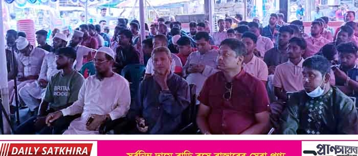 দেবহাটায় ম্যান ফর ম্যান ফাউন্ডেশনের ৬ষ্ঠ প্রতিষ্ঠাবার্ষিকী ও সম্মাননা স্মারক বিতরণ