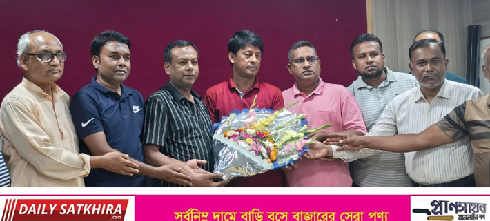 সাতক্ষীরায় প্রেসক্লাবের নেতৃবৃন্দের সাথে জেলা যুবদলের নবগঠিত কমিটির শুভেচ্ছা বিনিময়