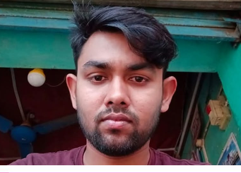 শ্যামনগরে গাছ থেকে পড়ে এক ব্যবসায়ীর মৃত্যু